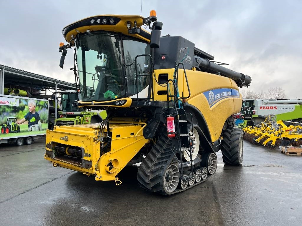New Holland CR 9.90  - Mejetærsker: billede 1 New Holland CR 9.90  - Mejetærsker: billede 1