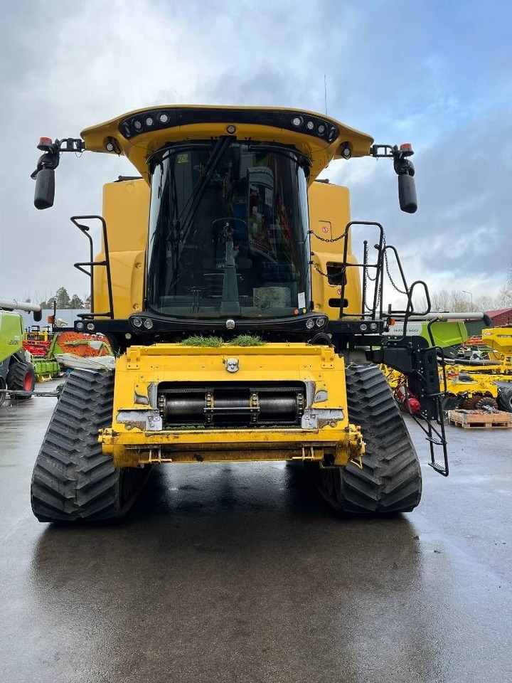 New Holland CR 9.90  - Mejetærsker: billede 2 New Holland CR 9.90  - Mejetærsker: billede 2