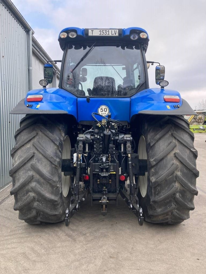 New Holland T 8.320 AC  - Traktor: billede 4 New Holland T 8.320 AC  - Traktor: billede 4