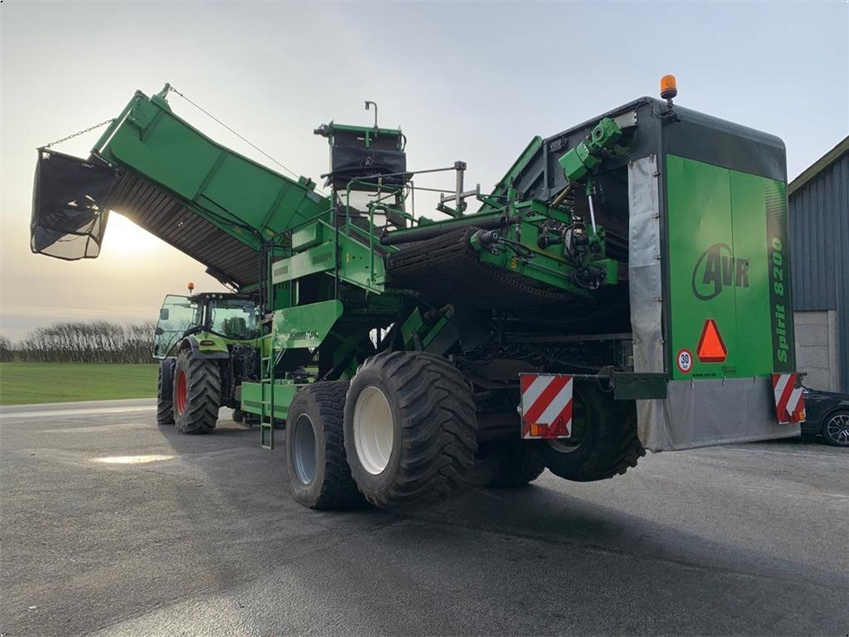 AVR
8200 Spirit Ekstra aksel med hjultræk - Kartoffeloptager: billede 1 AVR
8200 Spirit Ekstra aksel med hjultræk - Kartoffeloptager: billede 1