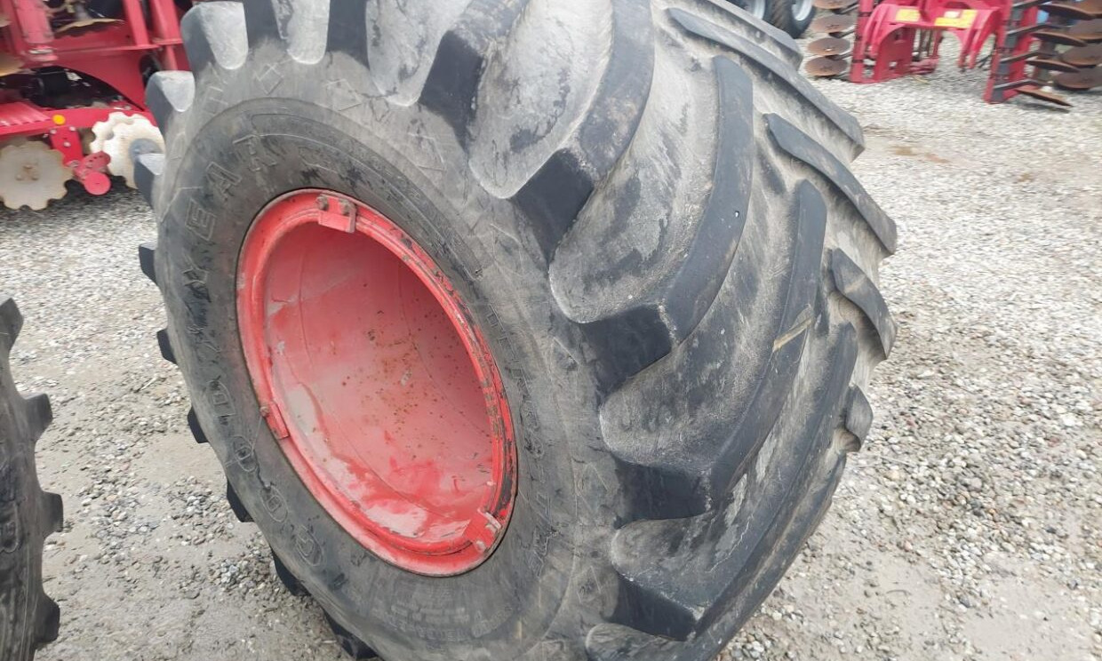 Øvrig maskin Goodyear Terra-Tire 73 x 44.00 - 32 NSH: billede 12 Øvrig maskin Goodyear Terra-Tire 73 x 44.00 - 32 NSH: billede 12