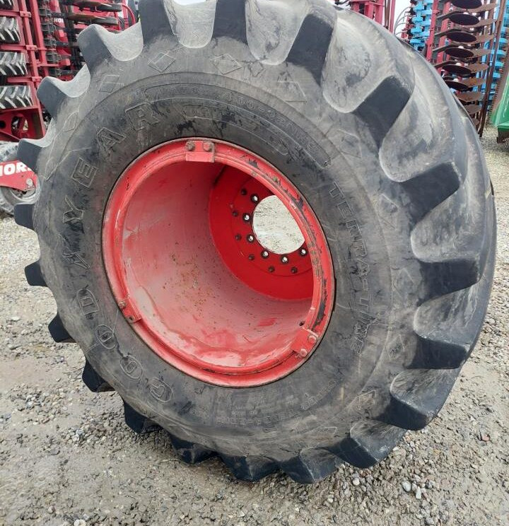 Øvrig maskin Goodyear Terra-Tire 73 x 44.00 - 32 NSH: billede 7 Øvrig maskin Goodyear Terra-Tire 73 x 44.00 - 32 NSH: billede 7