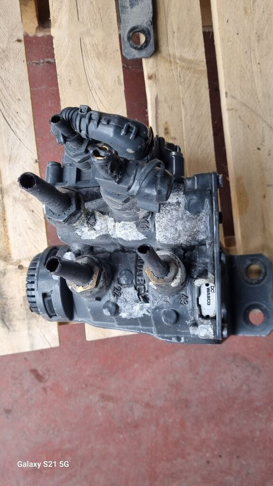 Knorr-Bremse AIR DRYER Mercedes-Benz ACTROS MP4 - Bremseventil for Lastbil: billede 4 Knorr-Bremse AIR DRYER Mercedes-Benz ACTROS MP4 - Bremseventil for Lastbil: billede 4