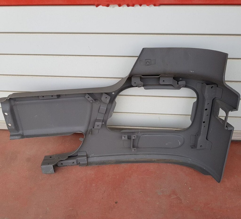 Mercedes-Benz A 940 880 04 70 Mercedes-Benz ATEGO truck - Kofanger for Lastbil: billede 1 Mercedes-Benz A 940 880 04 70 Mercedes-Benz ATEGO truck - Kofanger for Lastbil: billede 1