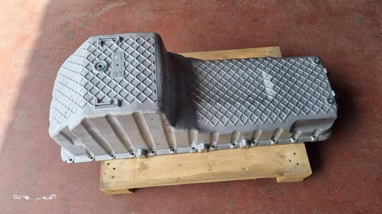 Mercedes-Benz OIL PAN ACTROS MP4 A4730102213 Mercedes-Benz ACTROS MP4 EURO 6 - Krumtaphus for Lastbil: billede 1 Mercedes-Benz OIL PAN ACTROS MP4 A4730102213 Mercedes-Benz ACTROS MP4 EURO 6 - Krumtaphus for Lastbil: billede 1