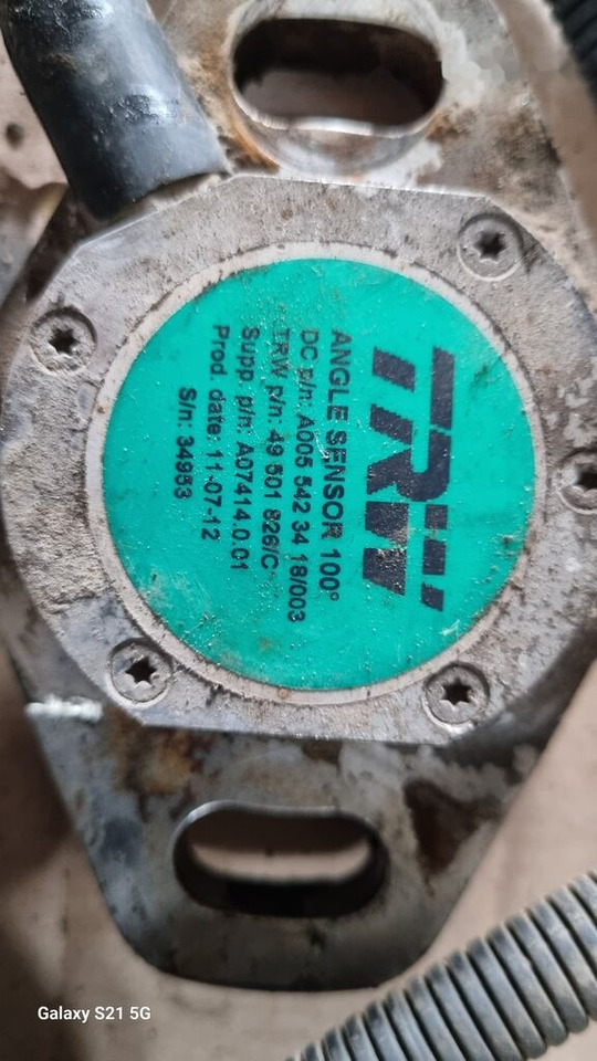 TRW STEERING ANGLE SENSOR Mercedes-Benz ACTROS MP2 MP3 - Kontrol blok for Lastbil: billede 1 TRW STEERING ANGLE SENSOR Mercedes-Benz ACTROS MP2 MP3 - Kontrol blok for Lastbil: billede 1
