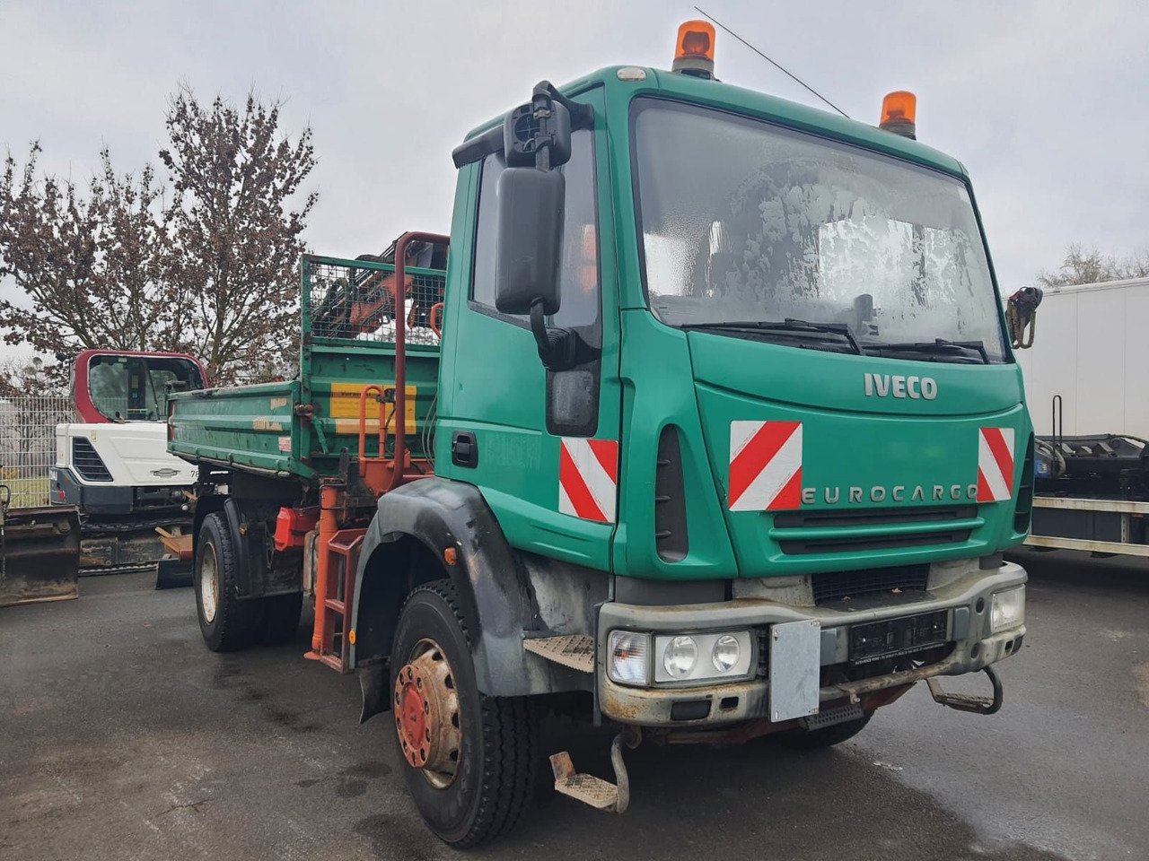 Iveco ML140E18 Dreiseitenkipper 4x4 mit Kran+Greifere - Tipvogn lastbil: billede 2 Iveco ML140E18 Dreiseitenkipper 4x4 mit Kran+Greifere - Tipvogn lastbil: billede 2