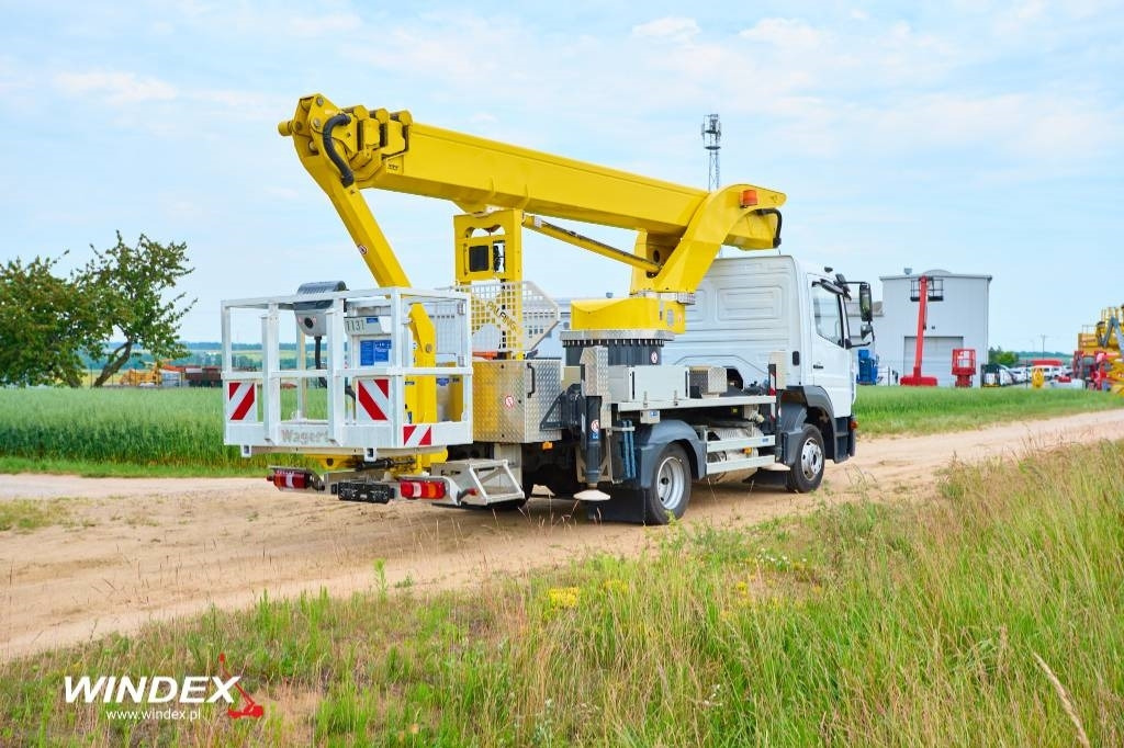 Palfinger P 300 KS - Lastbil med mandskabslift: billede 3 Palfinger P 300 KS - Lastbil med mandskabslift: billede 3