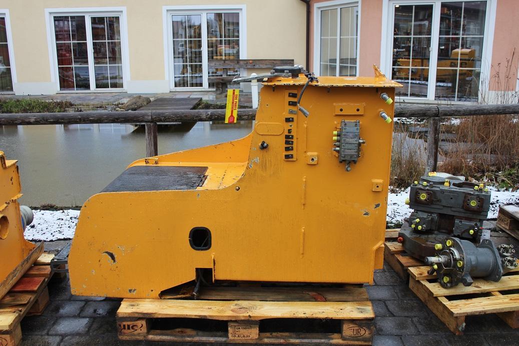 Liebherr R 914 C - Hydraulisk tank for Bæltegravemaskine: billede 3 Liebherr R 914 C - Hydraulisk tank for Bæltegravemaskine: billede 3