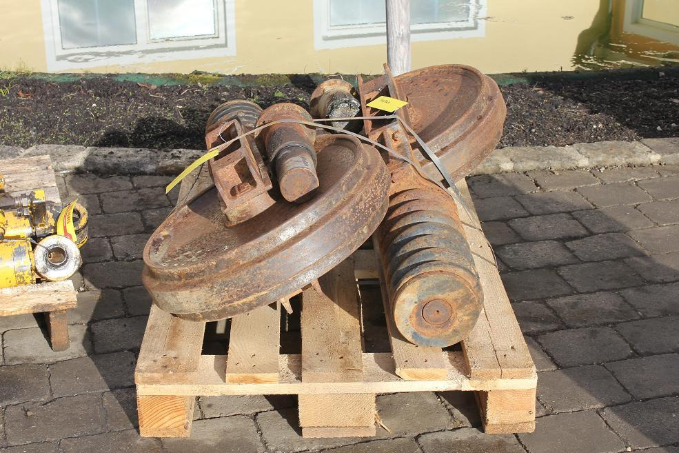 Poclain 90 - Undervognsdele for Entreprenørmaskin: billede 2 Poclain 90 - Undervognsdele for Entreprenørmaskin: billede 2