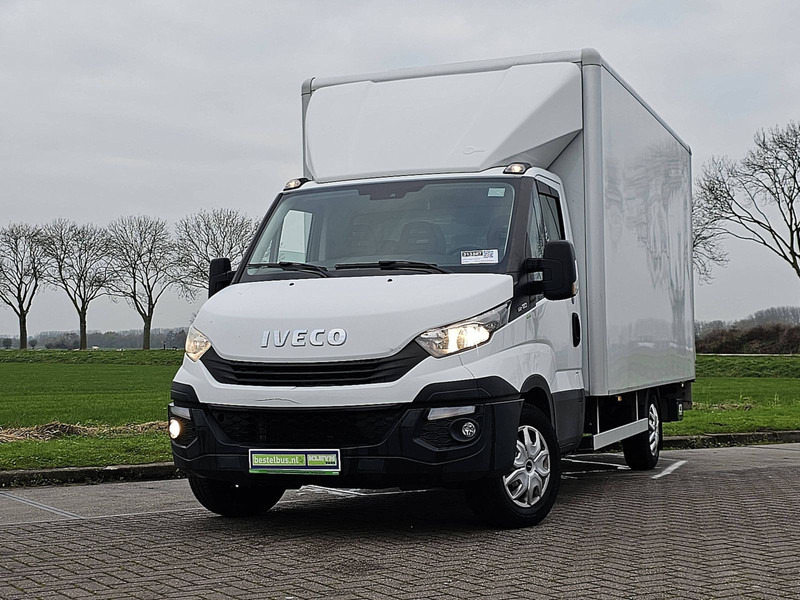 Iveco Daily 35S18 AC 3.0 LTR EURO6 - Varebil med kasse: billede 1 Iveco Daily 35S18 AC 3.0 LTR EURO6 - Varebil med kasse: billede 1