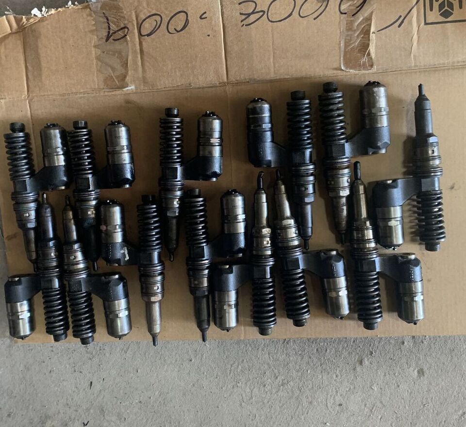 Bosch 0414701006 IVECO Stralis truck - Injector for Lastbil: billede 1 Bosch 0414701006 IVECO Stralis truck - Injector for Lastbil: billede 1