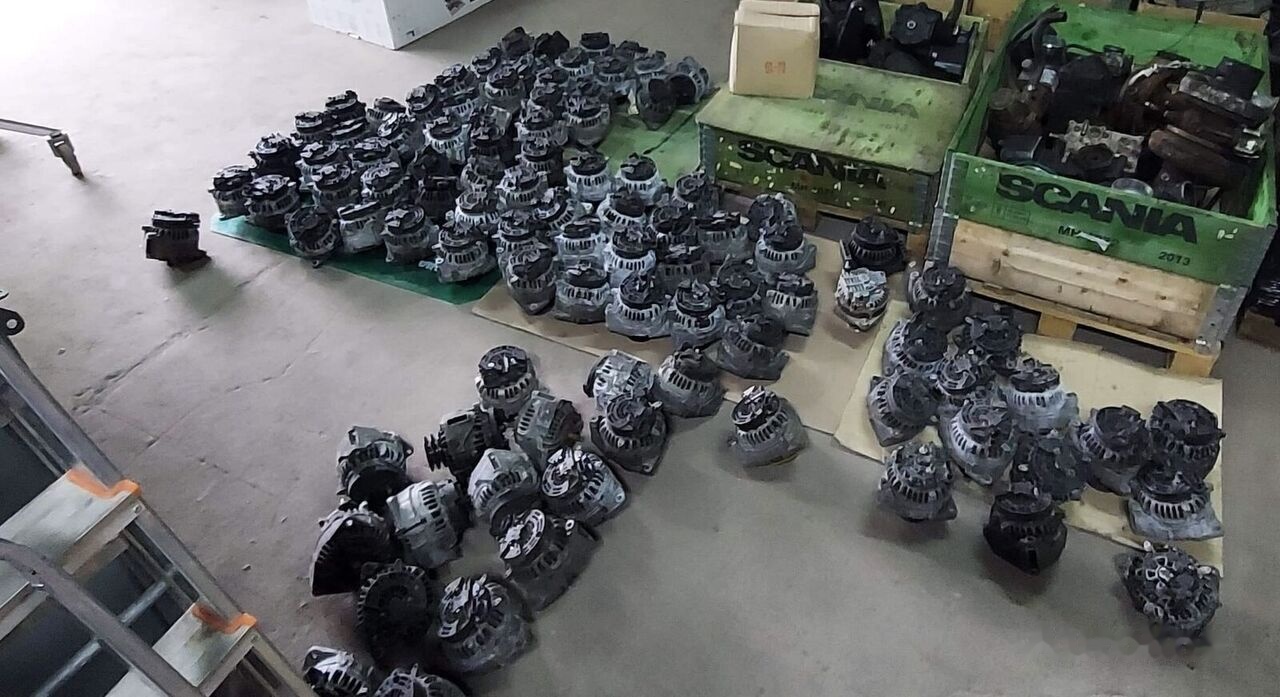 Bosch , 110A , 28V DAF CF75, XF 95 - Generator for Lastbil: billede 1 Bosch , 110A , 28V DAF CF75, XF 95 - Generator for Lastbil: billede 1