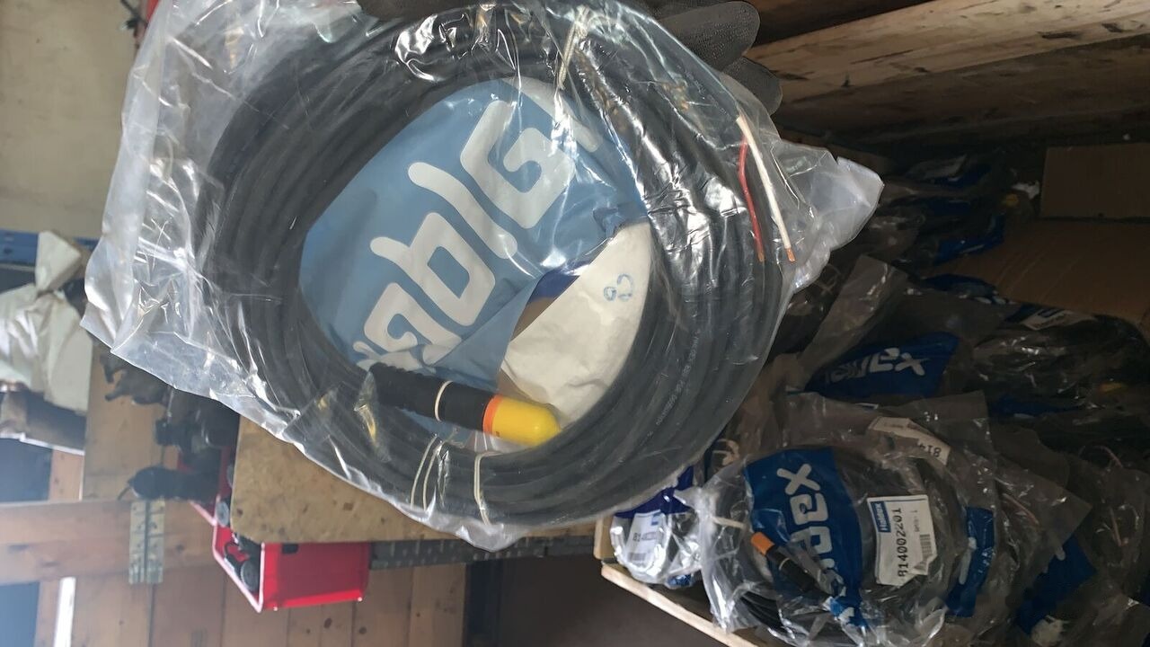 Haldex elektryczny EBS 24V 4m - Bremseslange/ Bremselinje for Lastbil: billede 4 Haldex elektryczny EBS 24V 4m - Bremseslange/ Bremselinje for Lastbil: billede 4