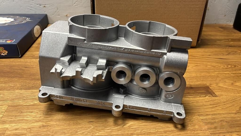 Korpus zaworu Tebs E Premium / standard 4801020330 / 4801020600 Schmitz Cargobull - Bremseventil for Anhænger: billede 1 Korpus zaworu Tebs E Premium / standard 4801020330 / 4801020600 Schmitz Cargobull - Bremseventil for Anhænger: billede 1