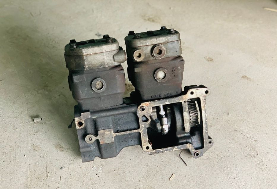 WABCO 2 cylindry oryginał 51.54112-3028 MAN TGA 51.54112-3028 - Kompressor for Lastbil: billede 1 WABCO 2 cylindry oryginał 51.54112-3028 MAN TGA 51.54112-3028 - Kompressor for Lastbil: billede 1