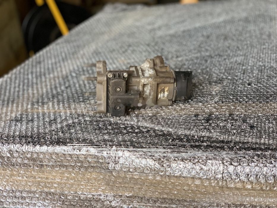 Zawór hamulcowy Oryginał Hurt K001428 Renault Magnum 440 DXI - Ventil for Lastbil: billede 1 Zawór hamulcowy Oryginał Hurt K001428 Renault Magnum 440 DXI - Ventil for Lastbil: billede 1