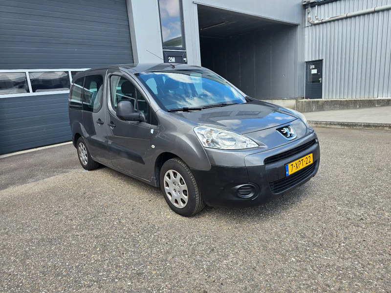 Peugeot Partner 1.6 benzine - Bil: billede 2 Peugeot Partner 1.6 benzine - Bil: billede 2