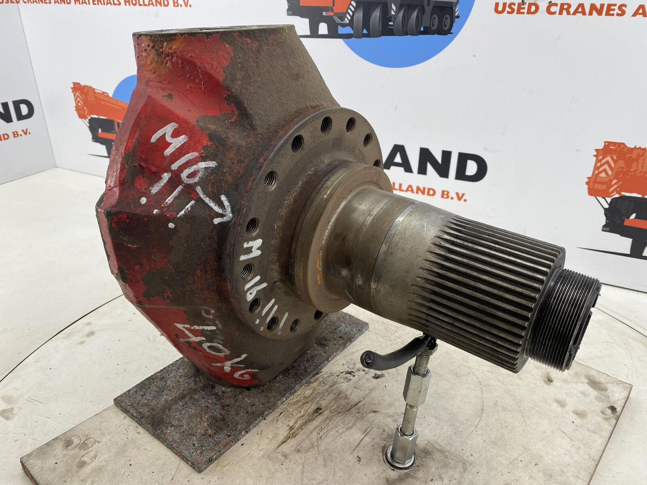 Gottwald AMK 70 Steering knuckle 16 holes axle 2 - Styrespindel for Mobilkran: billede 3 Gottwald AMK 70 Steering knuckle 16 holes axle 2 - Styrespindel for Mobilkran: billede 3