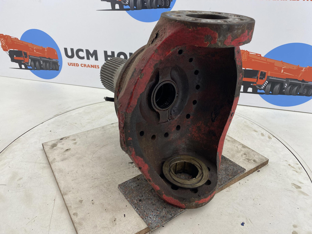 Gottwald AMK 70 Steering knuckle 16 holes axle 2 - Styrespindel for Mobilkran: billede 4 Gottwald AMK 70 Steering knuckle 16 holes axle 2 - Styrespindel for Mobilkran: billede 4