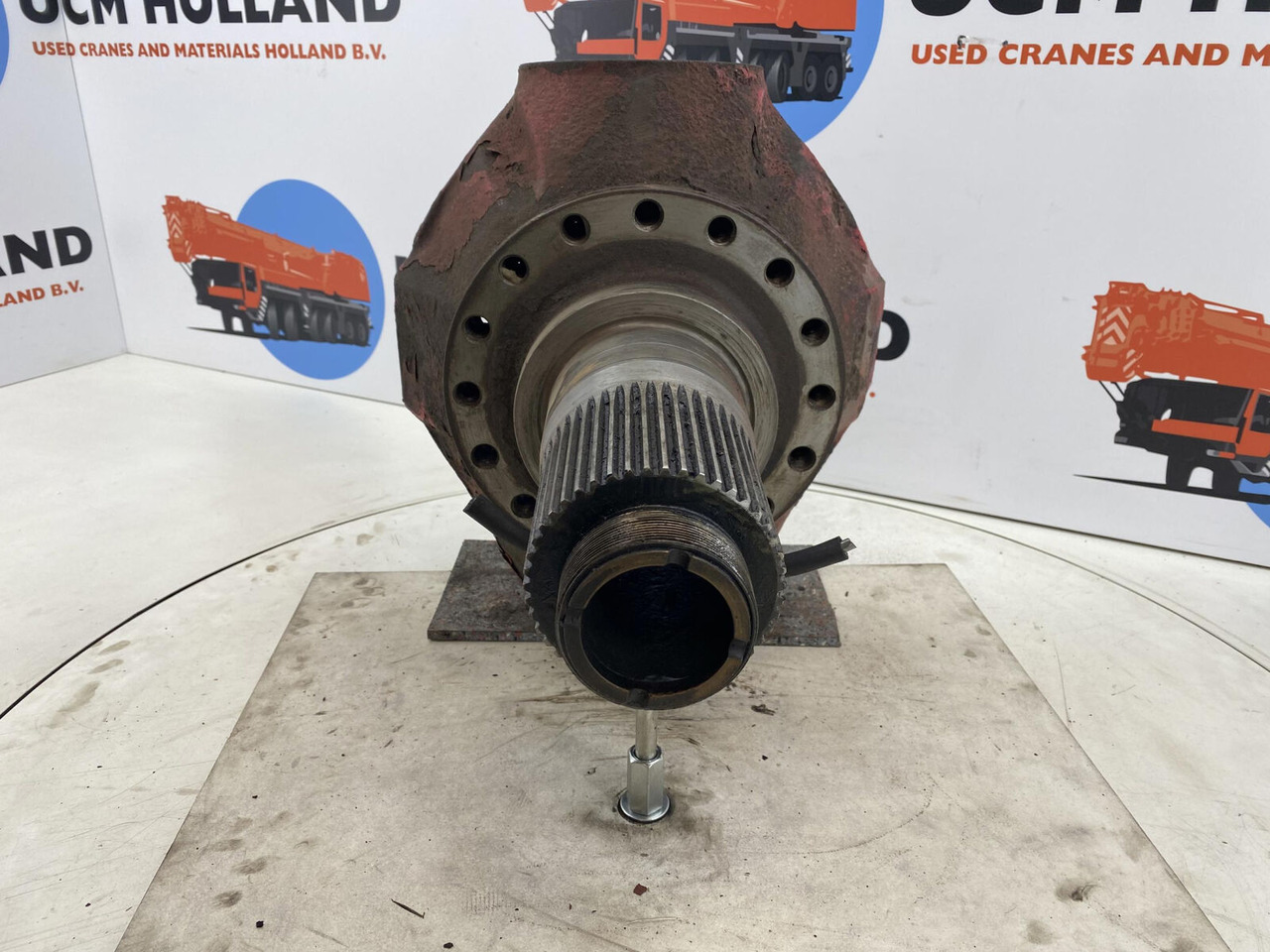 Gottwald AMK Steering knuckle 16 holes - Styrespindel for Mobilkran: billede 2 Gottwald AMK Steering knuckle 16 holes - Styrespindel for Mobilkran: billede 2