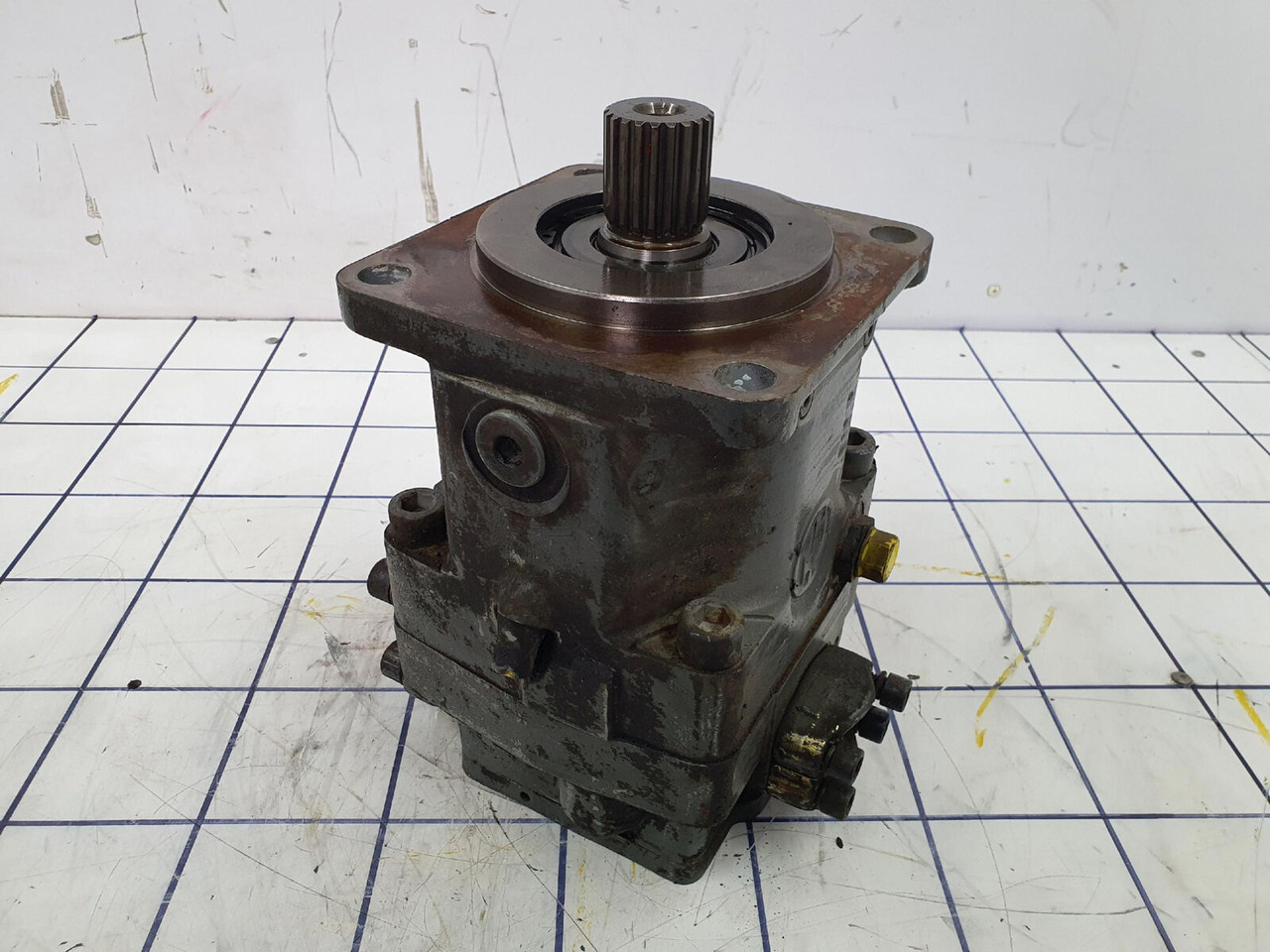 Grove GMK 2035 VARIABLE DISPLACEMENT PUMP - Hydraulikpumpe for Mobilkran: billede 3 Grove GMK 2035 VARIABLE DISPLACEMENT PUMP - Hydraulikpumpe for Mobilkran: billede 3