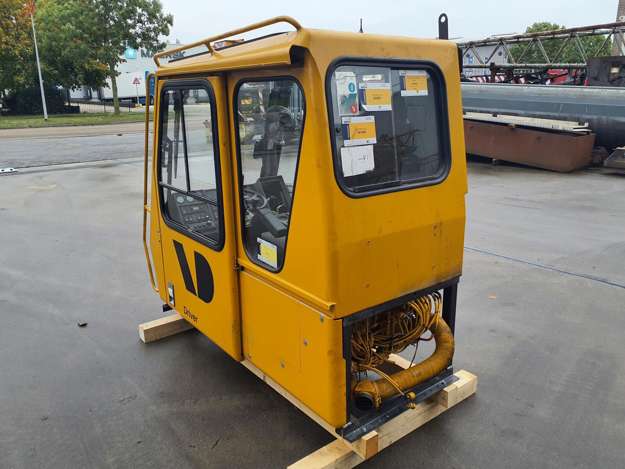 Grove GMK 3050 operators cab - Førerhus for Mobilkran: billede 4 Grove GMK 3050 operators cab - Førerhus for Mobilkran: billede 4