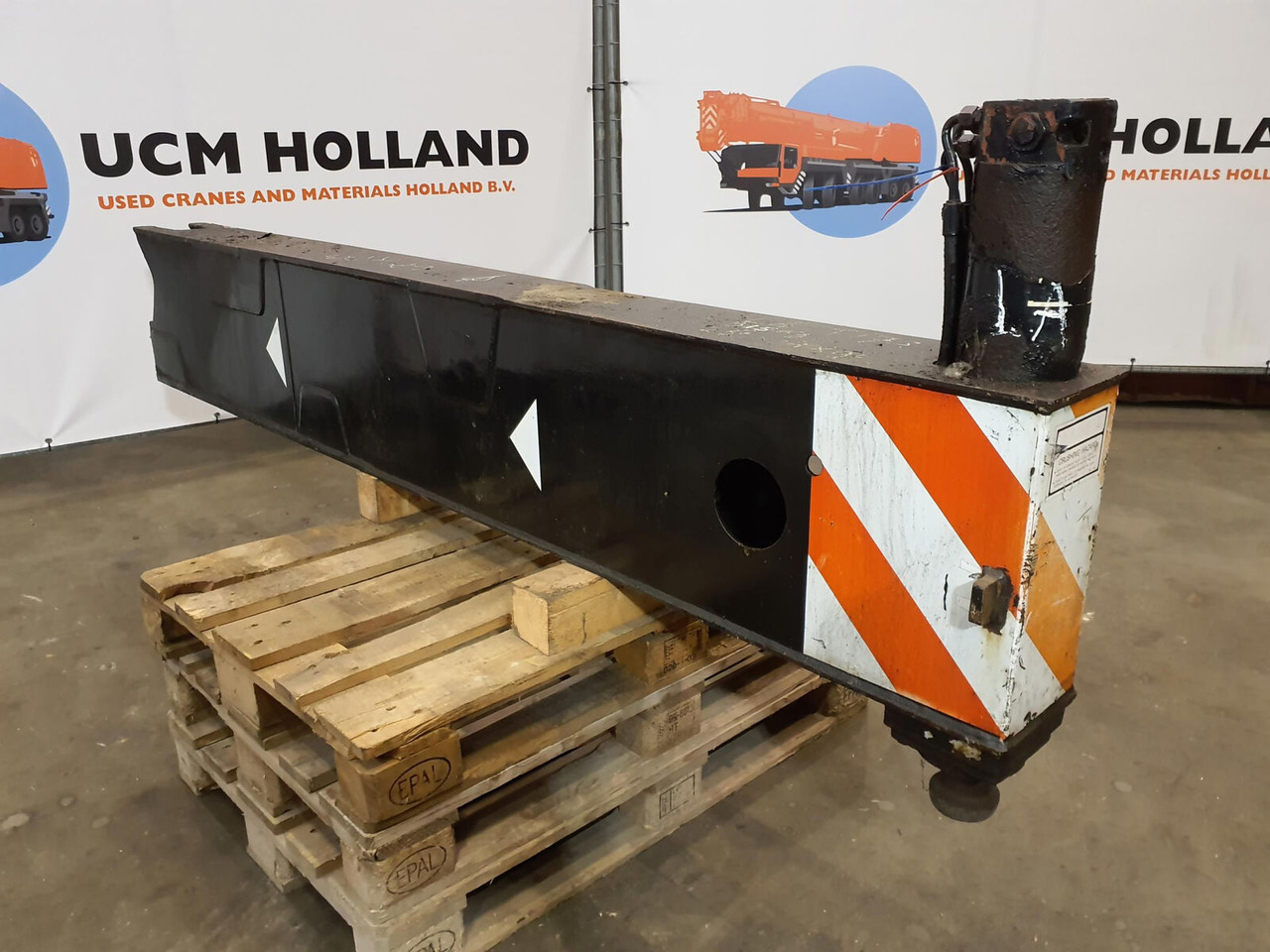 Grove GMK 3055 sliding beam complete rear - Affjedring for Mobilkran: billede 1 Grove GMK 3055 sliding beam complete rear - Affjedring for Mobilkran: billede 1