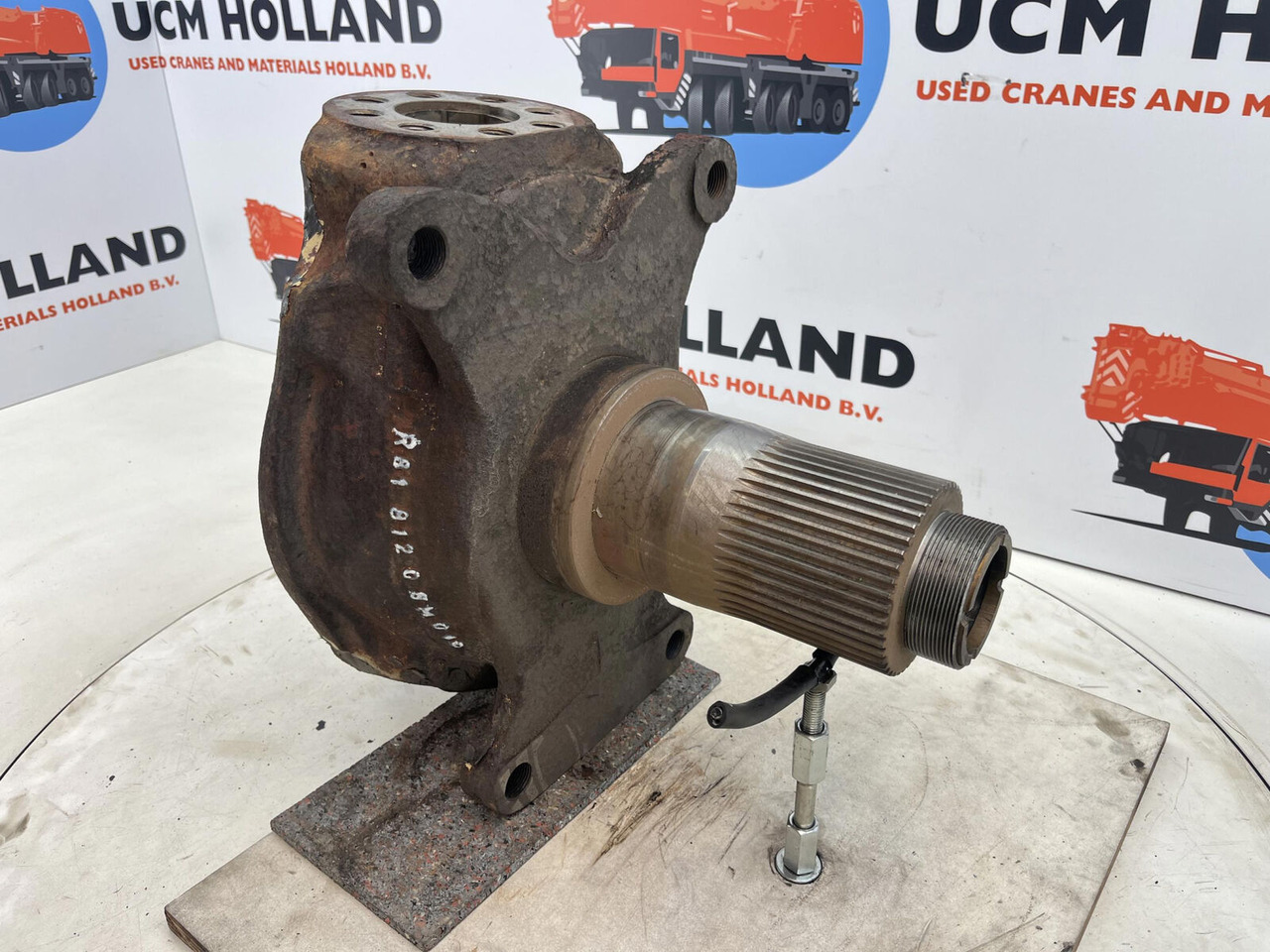 Krupp 70 GMT Steering knuckle axle 2 - Styrespindel for Mobilkran: billede 3 Krupp 70 GMT Steering knuckle axle 2 - Styrespindel for Mobilkran: billede 3