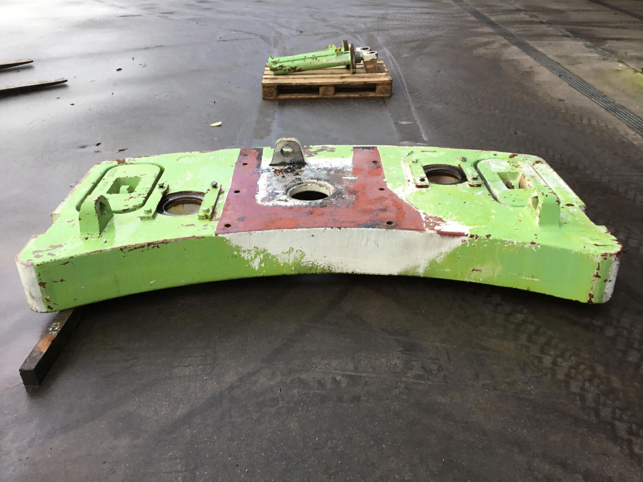 Krupp KMK 3045 counterweight 3,4 + 0,2 + 0,2 ton - Vægtklods for Mobilkran: billede 5 Krupp KMK 3045 counterweight 3,4 + 0,2 + 0,2 ton - Vægtklods for Mobilkran: billede 5