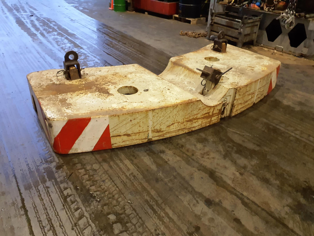 Krupp KMK 4080-5110-5120 counterweight 5,8 ton - Vægtklods for Mobilkran: billede 1 Krupp KMK 4080-5110-5120 counterweight 5,8 ton - Vægtklods for Mobilkran: billede 1