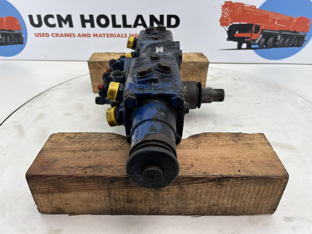 Liebherr LT 1090 steering box 180bar - Styrehus for Kran: billede 2 Liebherr LT 1090 steering box 180bar - Styrehus for Kran: billede 2