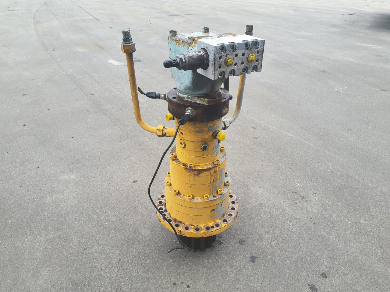 Liebherr LTM 1060-2 Slewing gear - Svingmotor for Mobilkran: billede 2 Liebherr LTM 1060-2 Slewing gear - Svingmotor for Mobilkran: billede 2