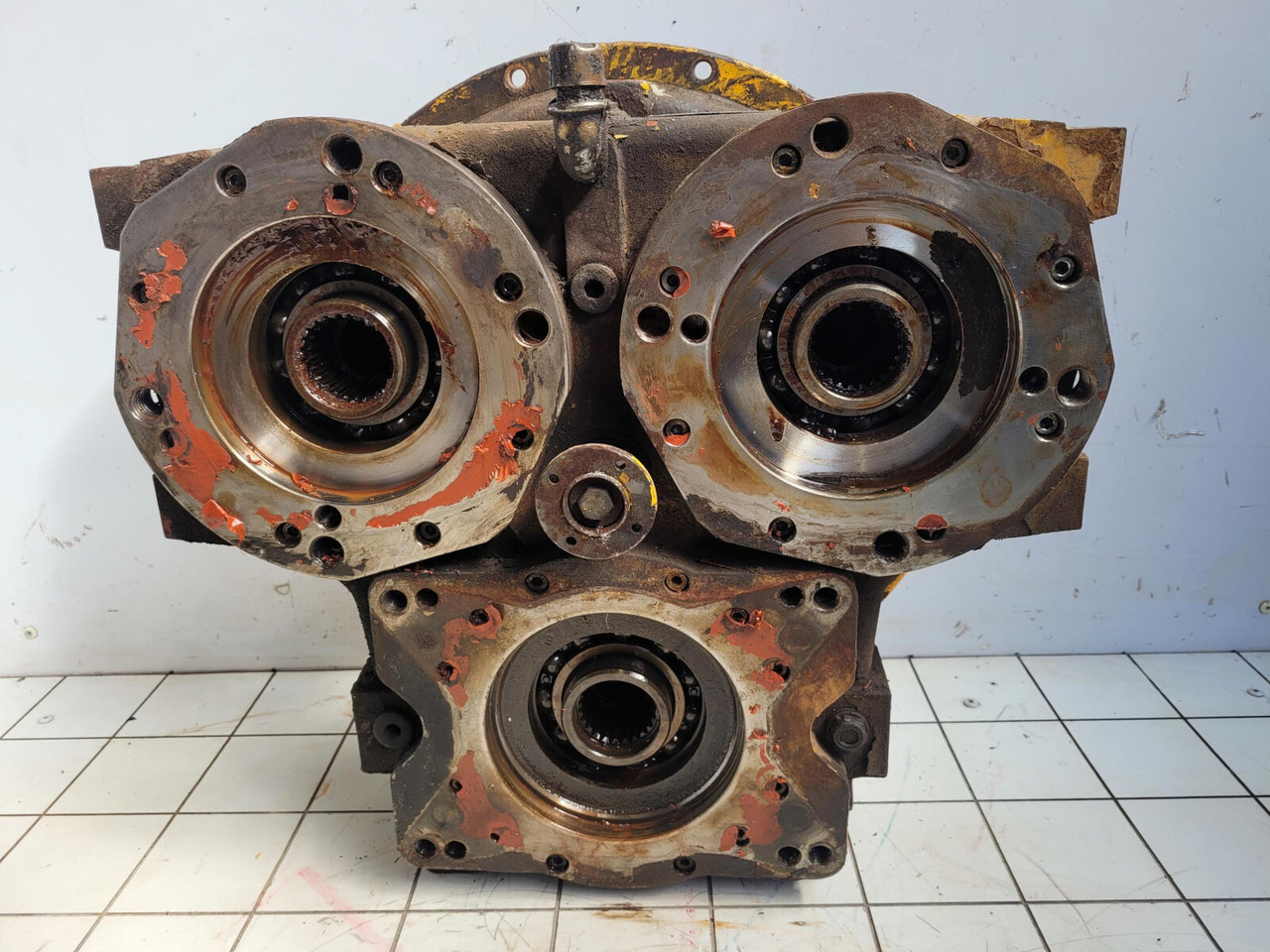 Liebherr LTM 1200 pump distribution gear - Transmission for Mobilkran: billede 1 Liebherr LTM 1200 pump distribution gear - Transmission for Mobilkran: billede 1