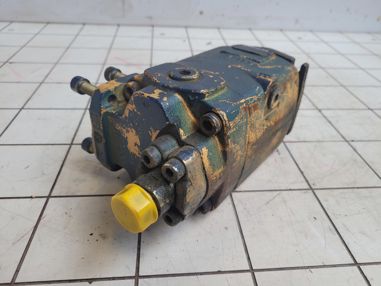 Liebherr LTM 1300 pump LPF 045 - Hydraulikpumpe for Kran: billede 2 Liebherr LTM 1300 pump LPF 045 - Hydraulikpumpe for Kran: billede 2