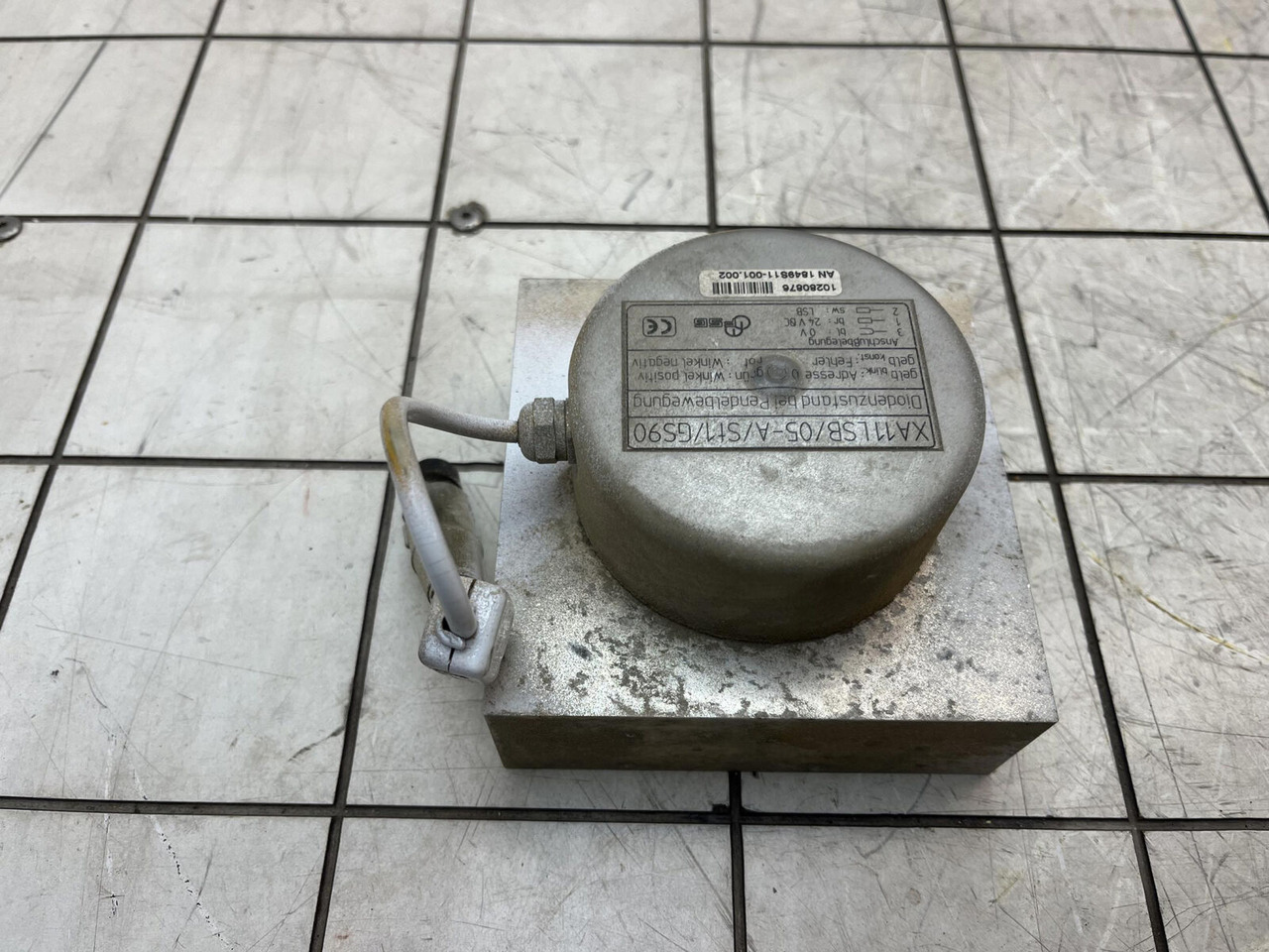 Liebherr LTM 1400-7.1 angle transmitter - Sensor for Mobilkran: billede 3 Liebherr LTM 1400-7.1 angle transmitter - Sensor for Mobilkran: billede 3