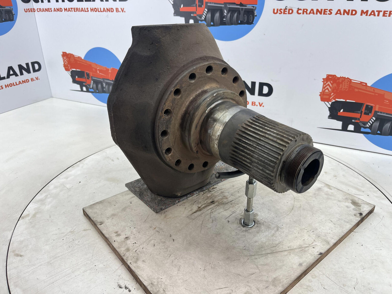 PPM ATT 400 Steering knuckle 16 holes axle 1 - Styrespindel for Kran: billede 3 PPM ATT 400 Steering knuckle 16 holes axle 1 - Styrespindel for Kran: billede 3