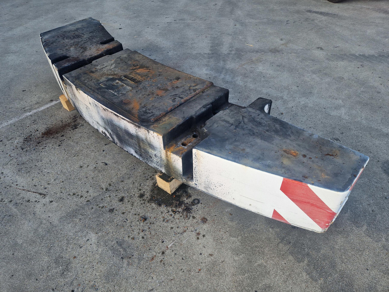 Terex AC 40 CITY counterweight 2.35T - Vægtklods for Mobilkran: billede 1 Terex AC 40 CITY counterweight 2.35T - Vægtklods for Mobilkran: billede 1