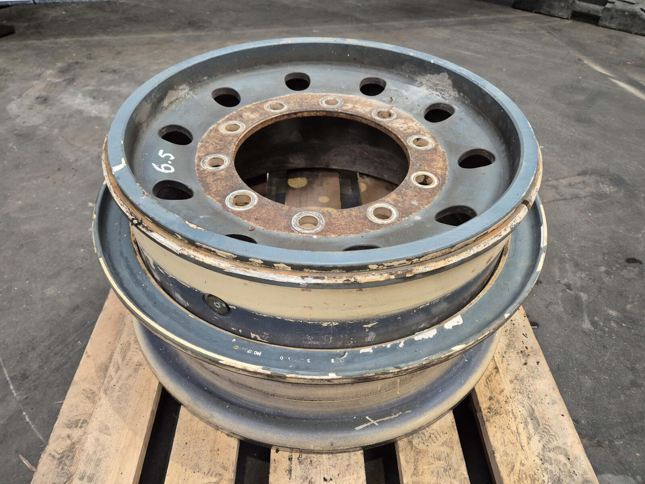 Terex Rim 445/95R25 10 6.5 3p - Fælg for Kran: billede 1 Terex Rim 445/95R25 10 6.5 3p - Fælg for Kran: billede 1