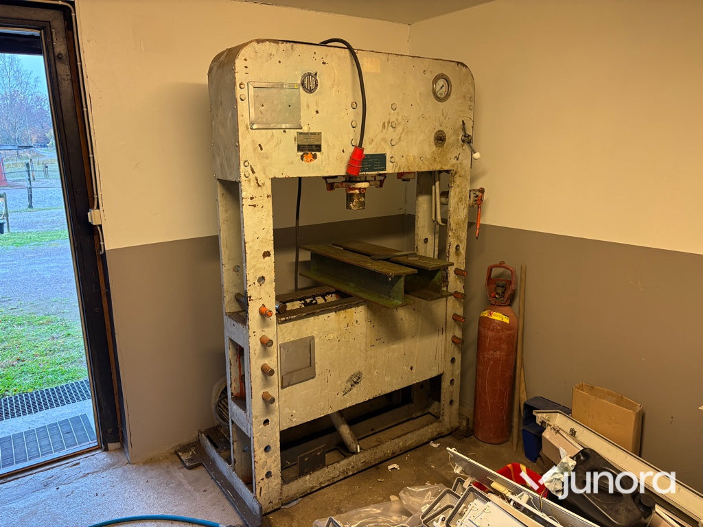 Hydraulpress - Hiab H100E, 100 ton - Kantpresser: billede 2 Hydraulpress - Hiab H100E, 100 ton - Kantpresser: billede 2
