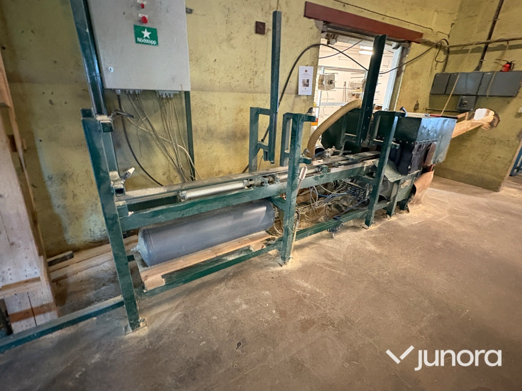 Kloss-kap - Træbearbejdningsmaskine: billede 1 Kloss-kap - Træbearbejdningsmaskine: billede 1