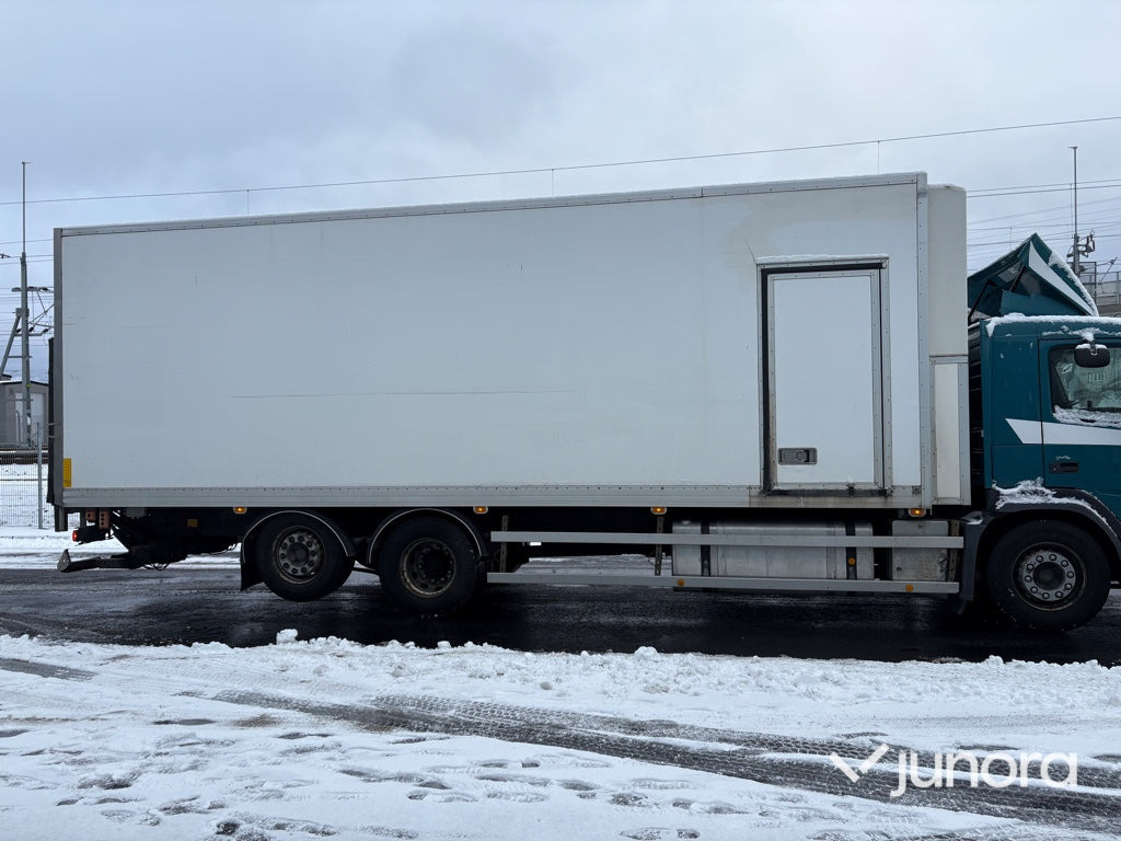 Lastbil - Volvo FM 6*2 - Lastbil varevogn: billede 2 Lastbil - Volvo FM 6*2 - Lastbil varevogn: billede 2