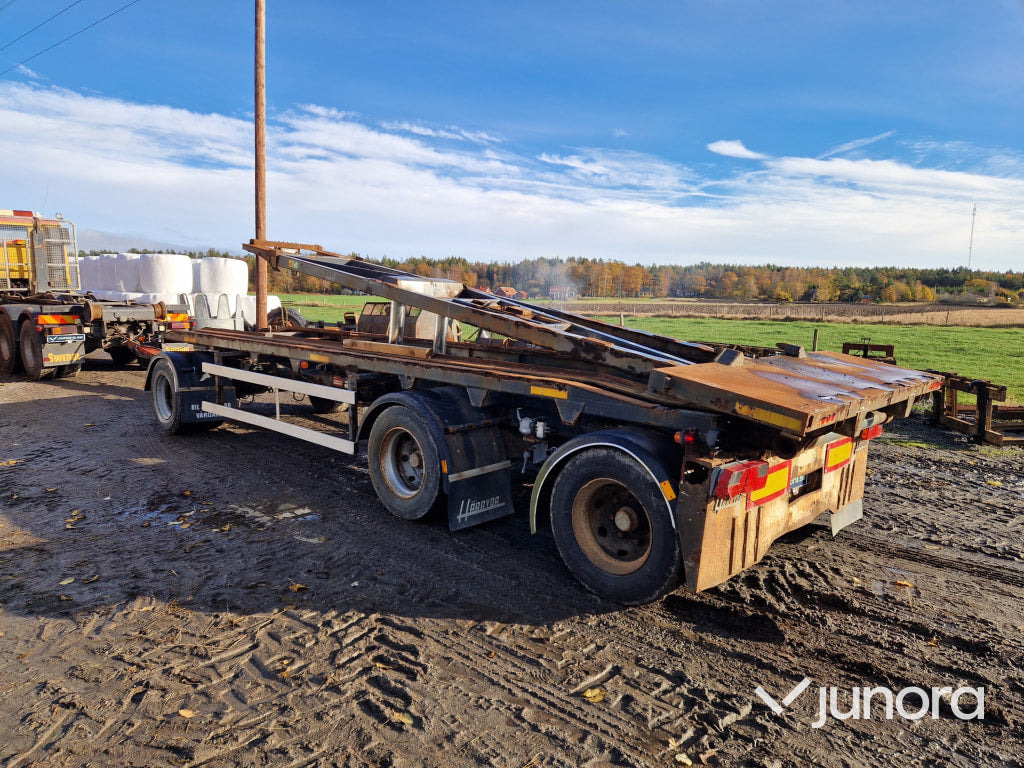 Lastväxlarvagn + Tipp - Härryda, THLBS-300-N - Containerbil/ Veksellad påhængsvogn: billede 1 Lastväxlarvagn + Tipp - Härryda, THLBS-300-N - Containerbil/ Veksellad påhængsvogn: billede 1