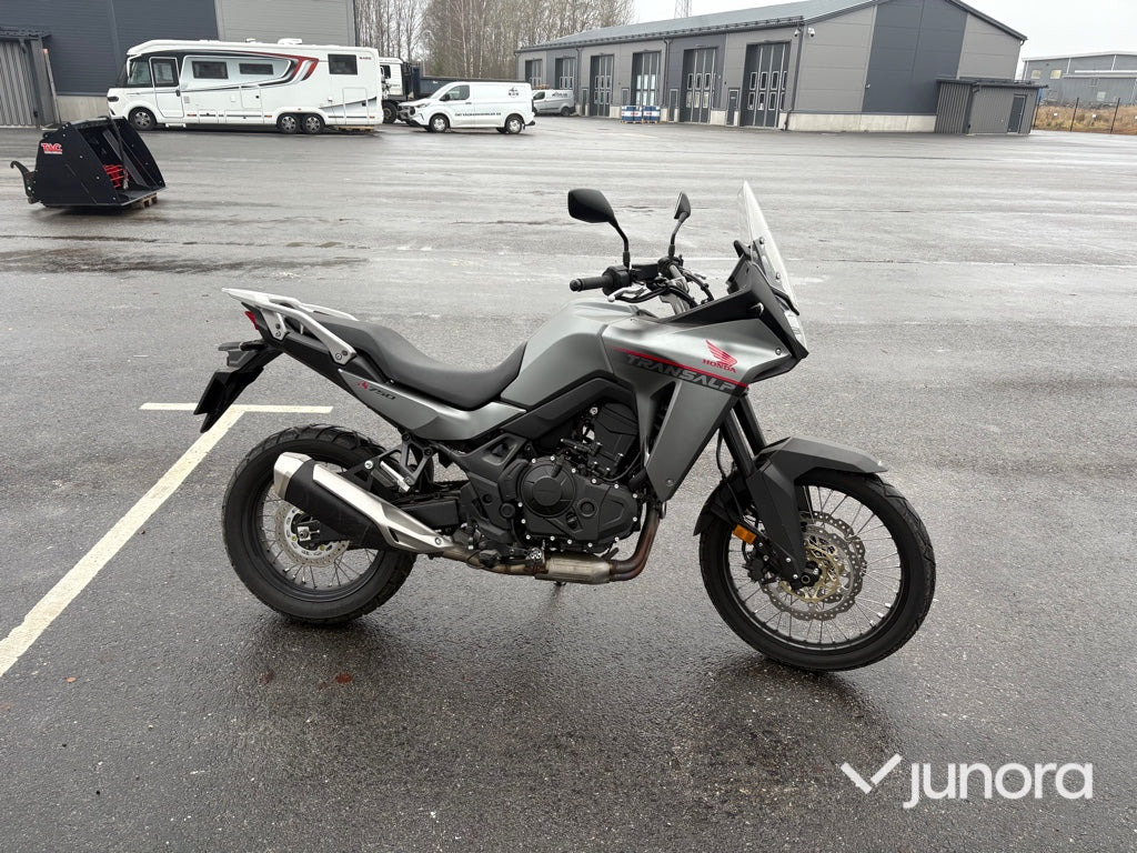 Motorcykel - Honda XL750 - Motorcykel: billede 5 Motorcykel - Honda XL750 - Motorcykel: billede 5