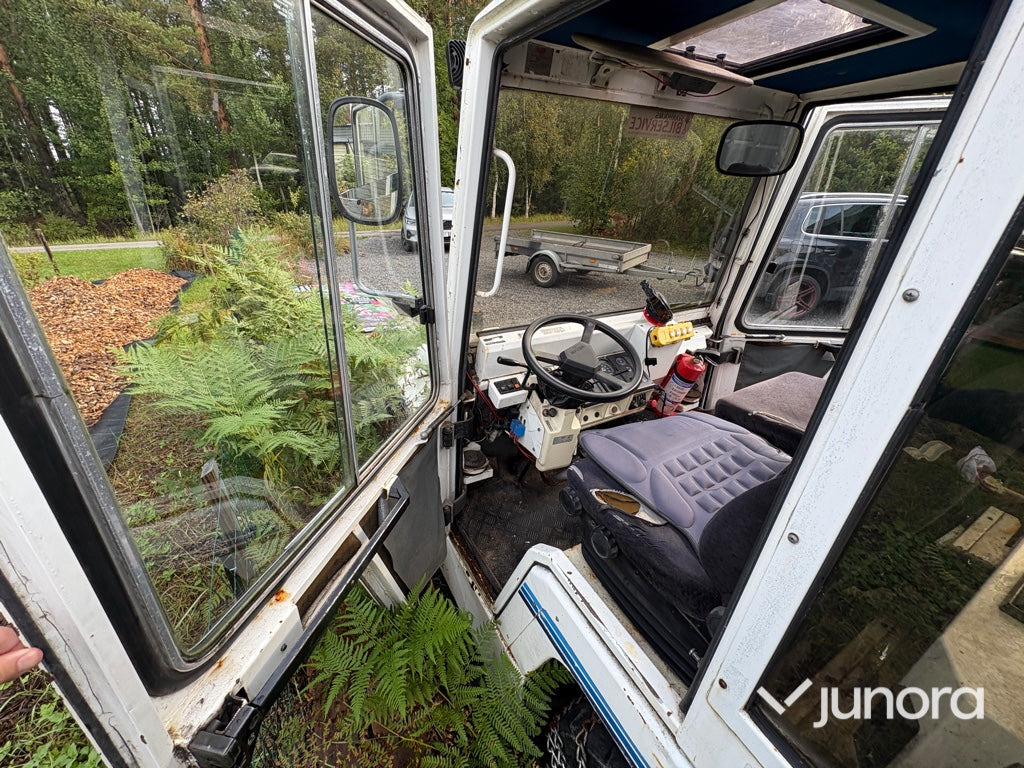 Plogbil - Bagagetruck - Bagagetraktor: billede 5 Plogbil - Bagagetruck - Bagagetraktor: billede 5