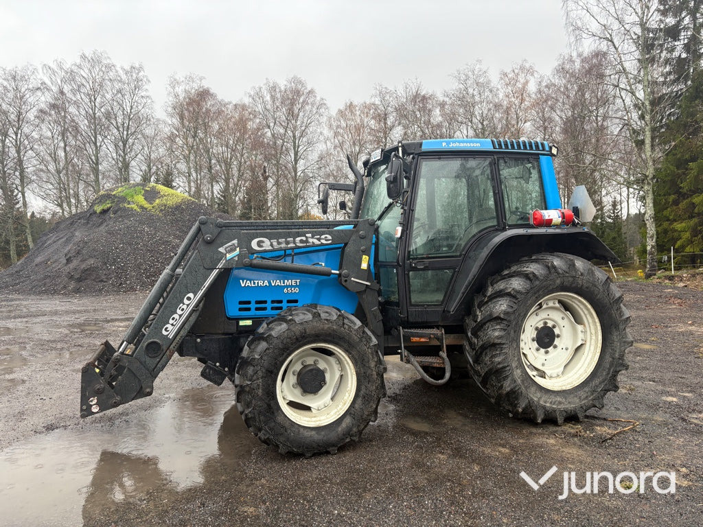 Traktor - Valtra 6550-4 med frontlastare - Traktor: billede 2 Traktor - Valtra 6550-4 med frontlastare - Traktor: billede 2