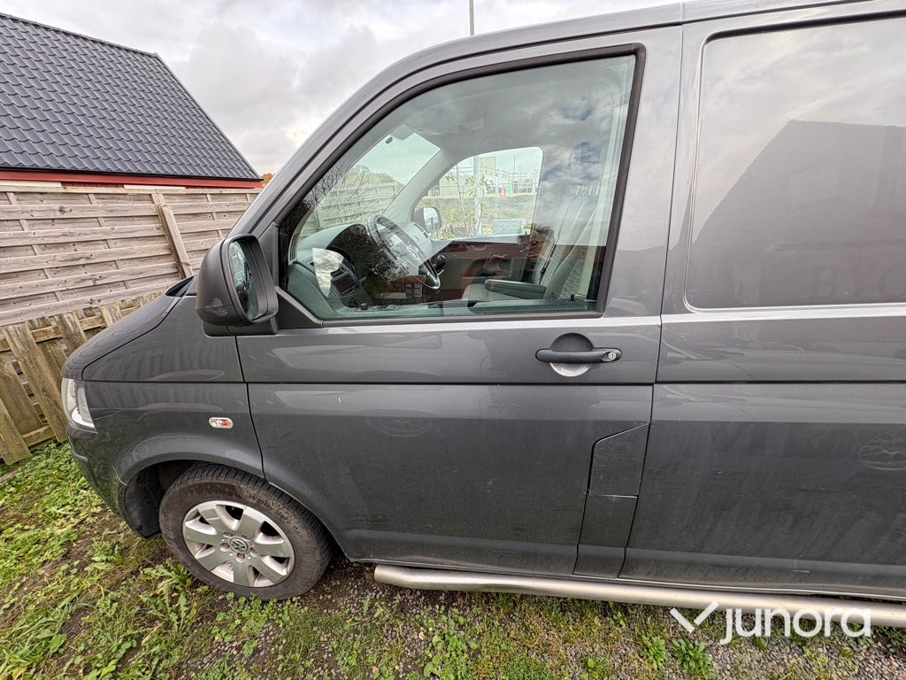 Transportbil – Volkswagen, Transporter T30 NMT 530 - Varevogn: billede 2 Transportbil – Volkswagen, Transporter T30 NMT 530 - Varevogn: billede 2