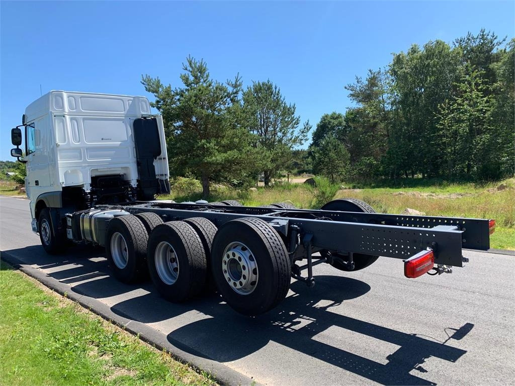 DAF XF 430 FAW 8x4*4 Tridem - Lastbil chassis: billede 4 DAF XF 430 FAW 8x4*4 Tridem - Lastbil chassis: billede 4