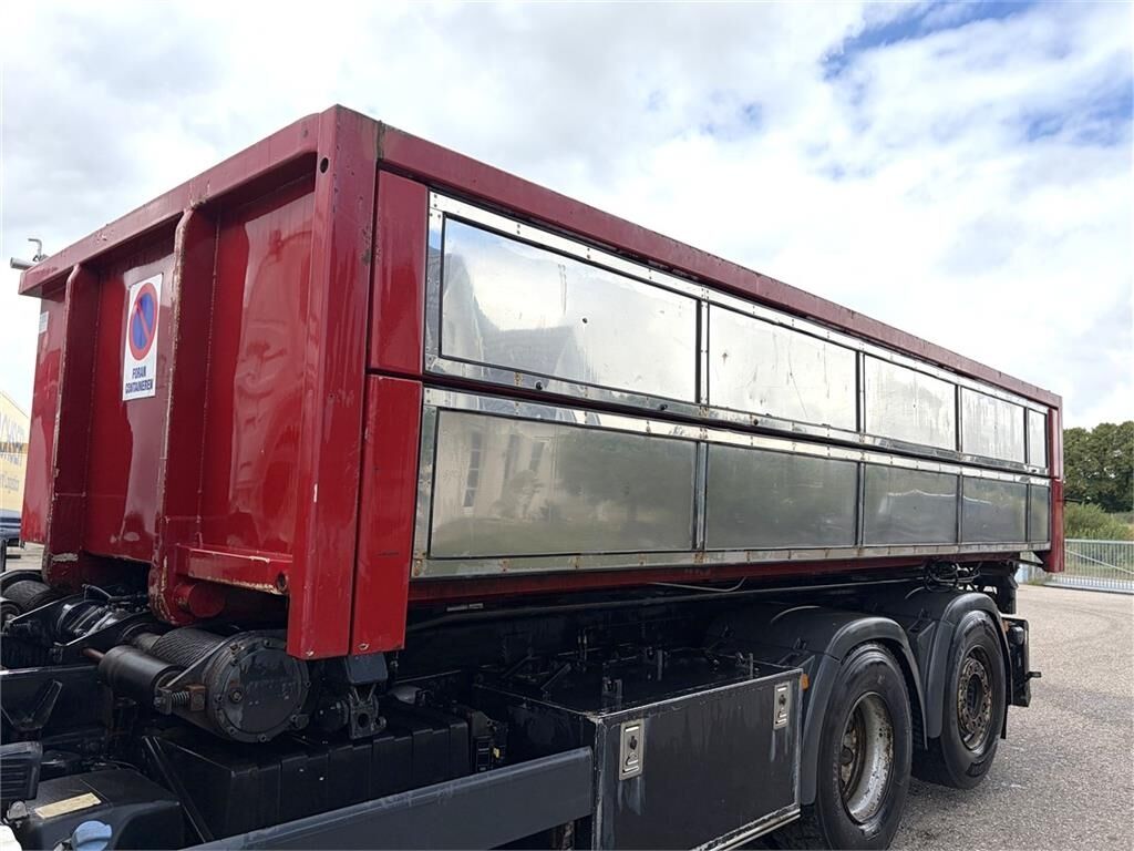 DC-Container 5,95 mtr 2-delt pendel - isoleret asf - Veksellad til varevogne: billede 1 DC-Container 5,95 mtr 2-delt pendel - isoleret asf - Veksellad til varevogne: billede 1