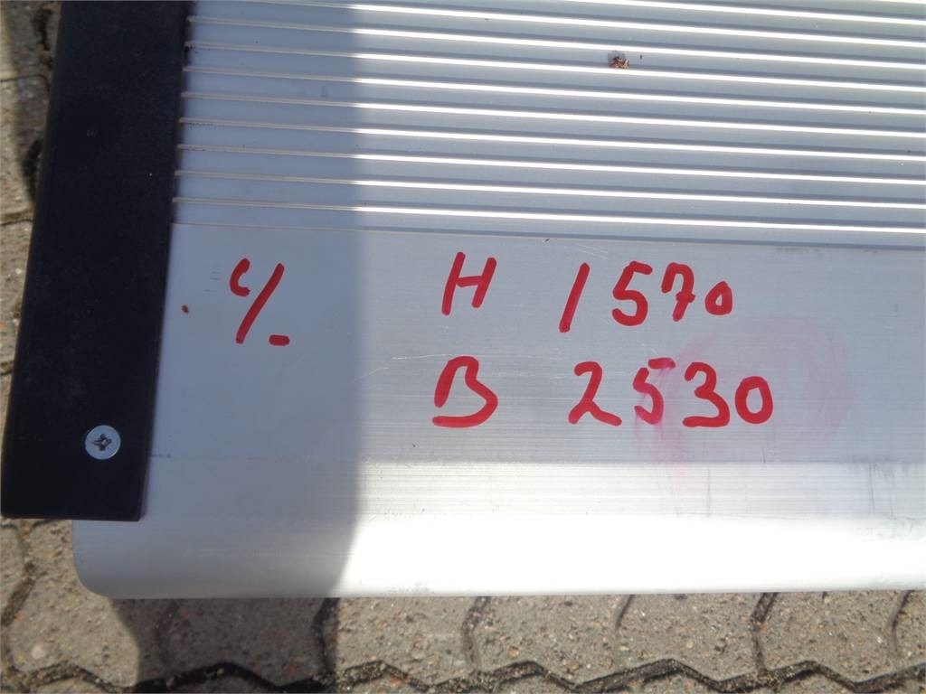 Læssebagsmæk HMF Liftplader: billede 8 Læssebagsmæk HMF Liftplader: billede 8